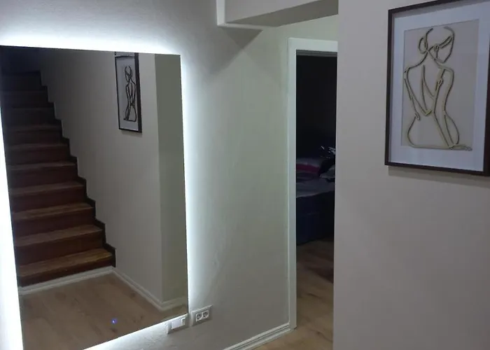 Genal * Τίρανα